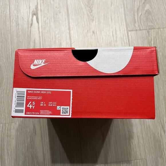 Nike dunk midnight navy high top sneaker 6